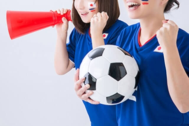 子供のサッカー観戦 失敗しない冬のママの服装 コーチ歴年が厳選 それ やっときました